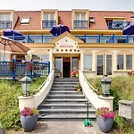 Apartment De Strandloper *