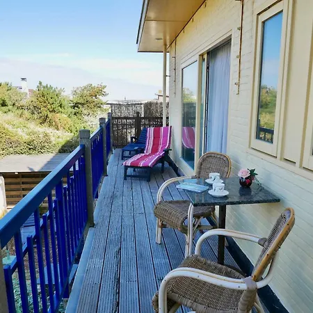 De Strandloper Apartment *