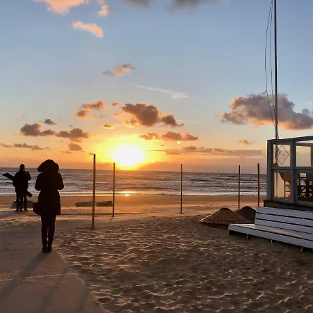 De Strandloper Apartamento